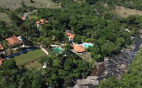 Casa Do Rio Fazenda Corumba De Goias